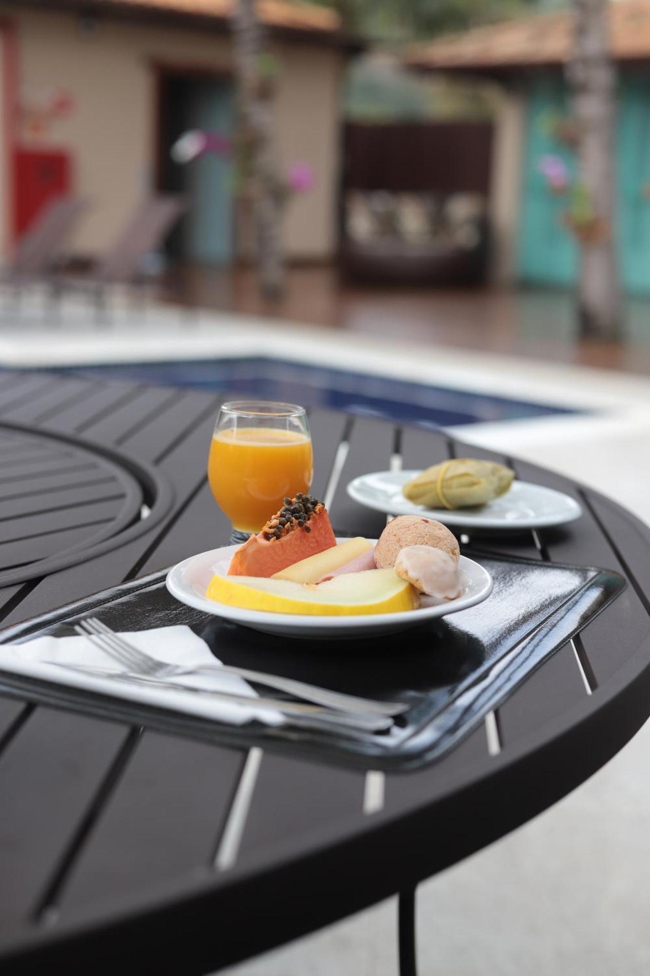 Pousada Kanto Suites & Spa Capitolio Ngoại thất bức ảnh